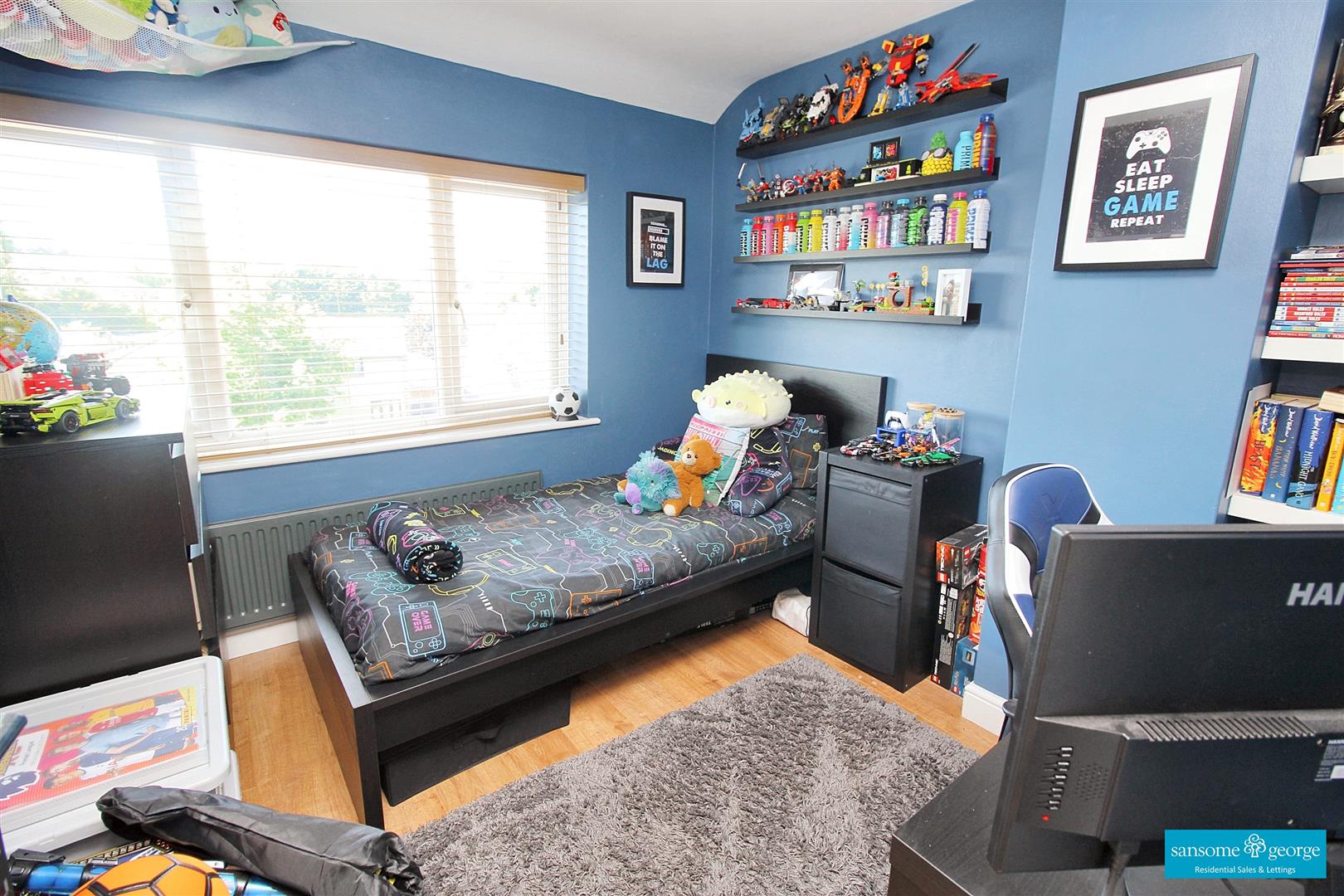 Dell Road, Tilehurst, Reading